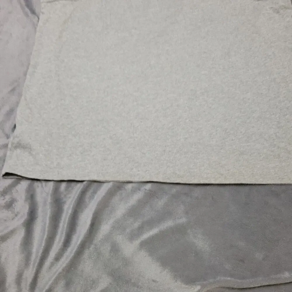 The Nike Tee Shirt Womens Extra Large Grey Athletic‎ Cut Scoop Neck Cotton Tank